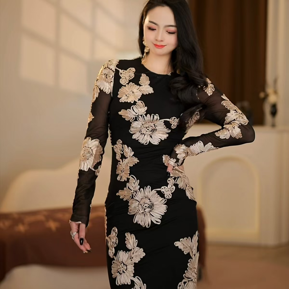 【云朵】秋冬新款圆领气质收腰显瘦连衣裙连衣裙-MS10021