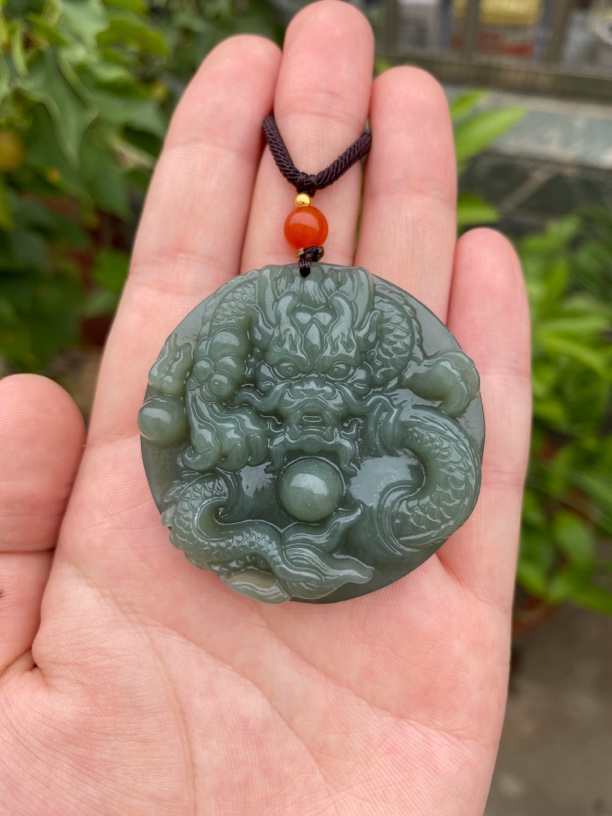 天然和田玉新疆且末料龙牌挂件手工雕刻男款车挂吊坠双面精雕山水