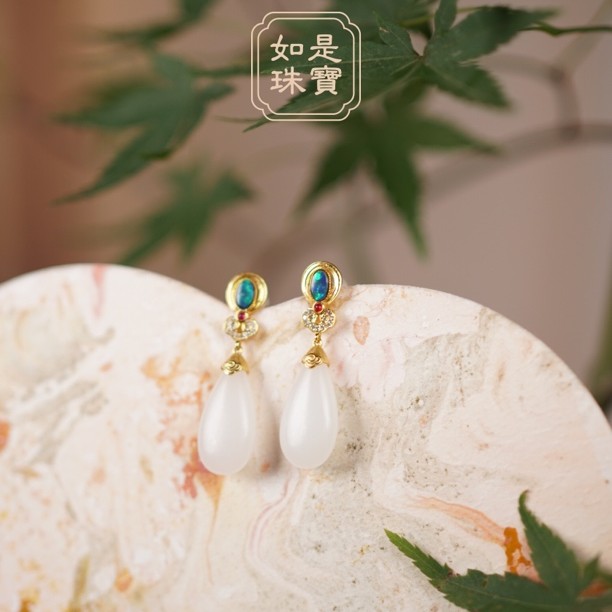 18k金镶和田玉羊脂玉耳环“大西洋的眼泪”【34.8*10.8mm】5.9g