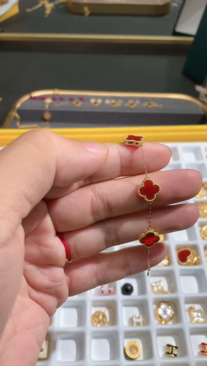 【闪购商品】玛瑙/玉髓手链18K金镶嵌卡15mm红色五花手链