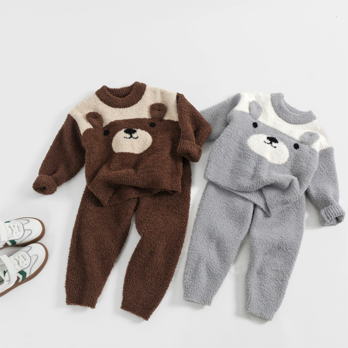 儿童毛衣套装中小童圆领冬季加绒加厚家居服男童小熊宝宝打底衫