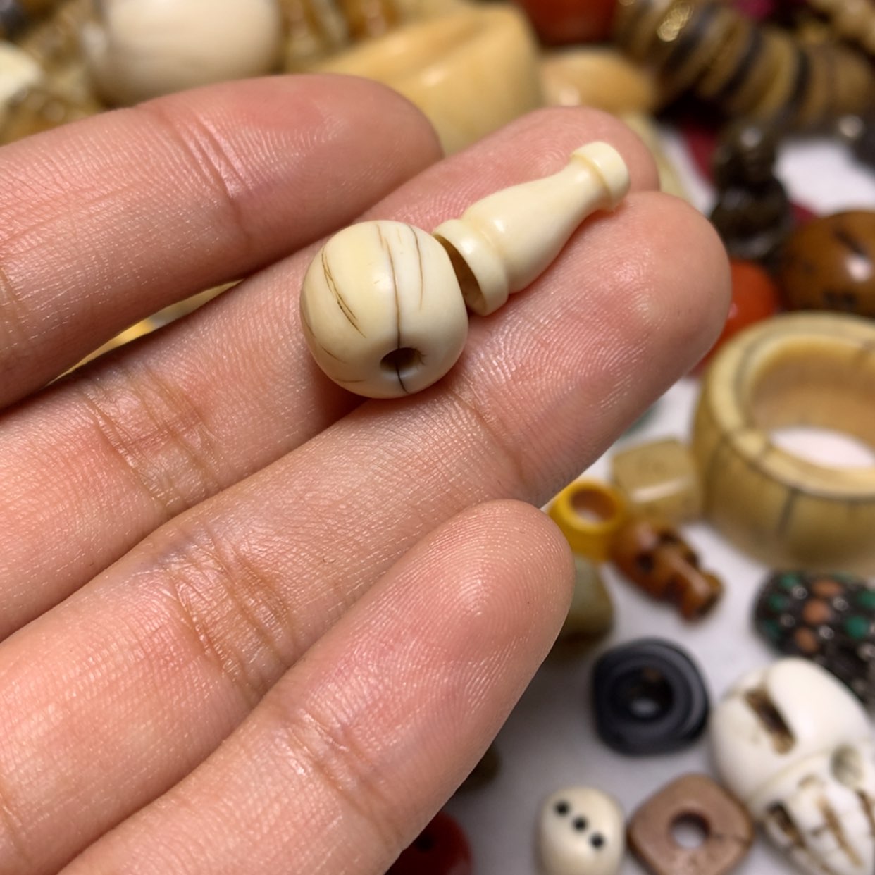 【闪购商品】柏香籽/百香籽吊坠抬*