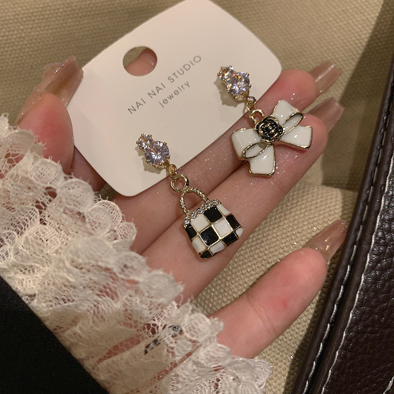 小香风精致耳钉~法式复古vintage网红耳环2023年新款高级感耳饰女