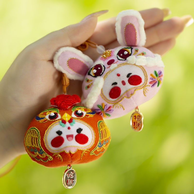 阿卡手工刺绣手工diy材料包平安符生肖车挂件自绣平安福送男友