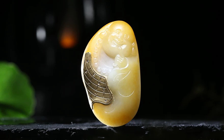 黄沁笑佛18k金镶嵌