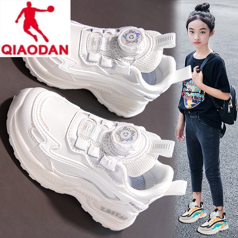 乔丹断码女童鞋秋冬2023新款儿童小白鞋皮面白色运动鞋老爹鞋学生