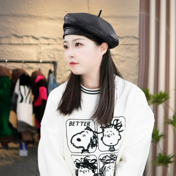 真皮羊皮帽子贝蕾帽女显脸小四季百搭时尚简约复古皮帽