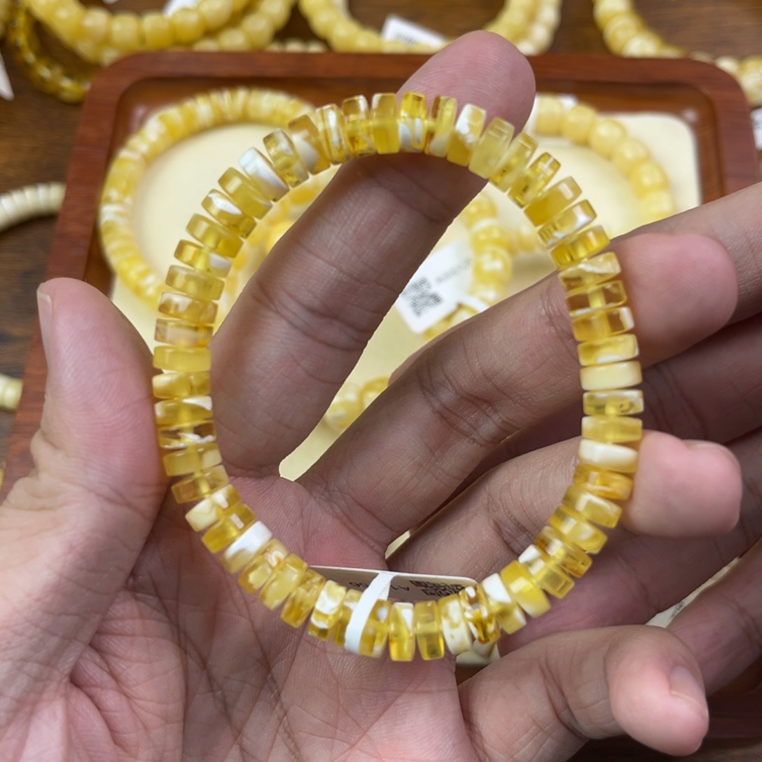蜜蜡手串未镶嵌药片手串7.5