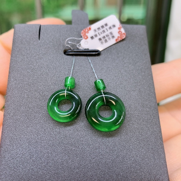 缅甸天然翡翠A货冰辣绿甜甜圈一对1B1161B