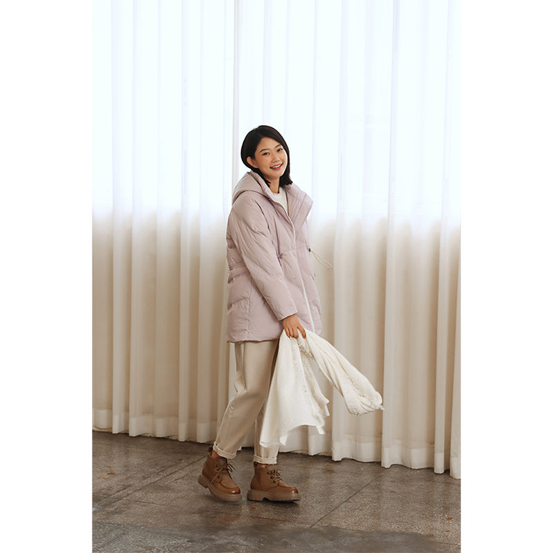 无色无味2024年秋冬新款外套保暖显瘦百搭减龄连帽中长款羽绒服