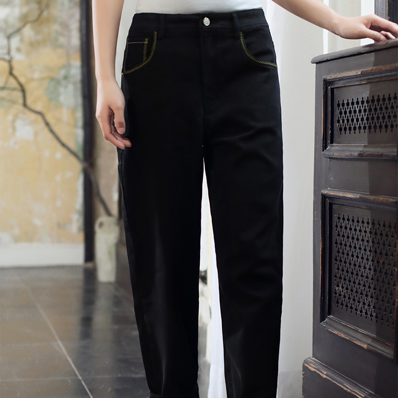 无色无味 2025新款小直筒裤刺绣休闲百搭高腰气质显瘦热销牛仔裤