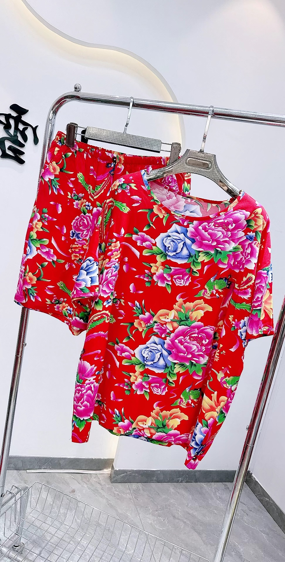 夏季男女人棉半袖短裤套装80斤到210斤东北大花