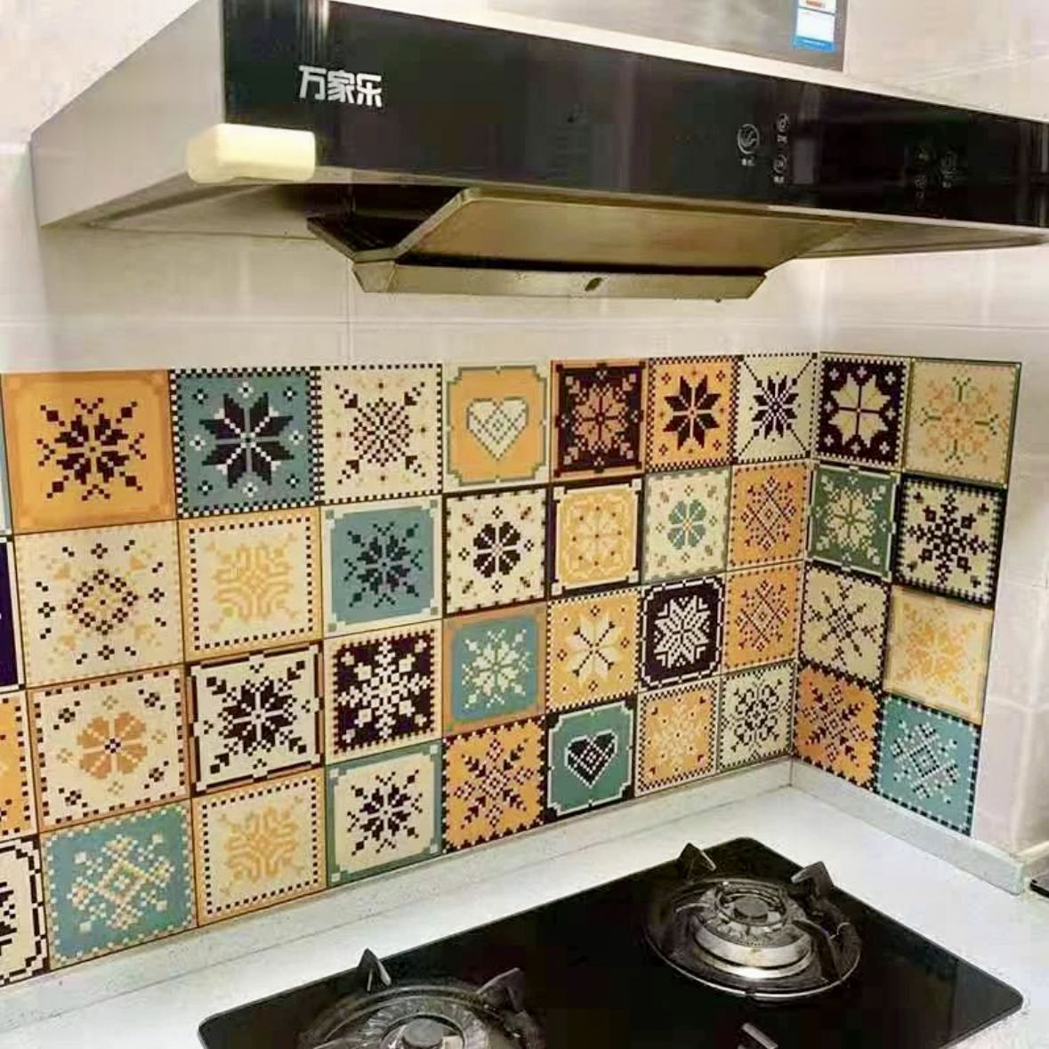【迪拉生活用品店推荐】厨房防油餐厅洗手间防水墙纸墙面贴纸自粘