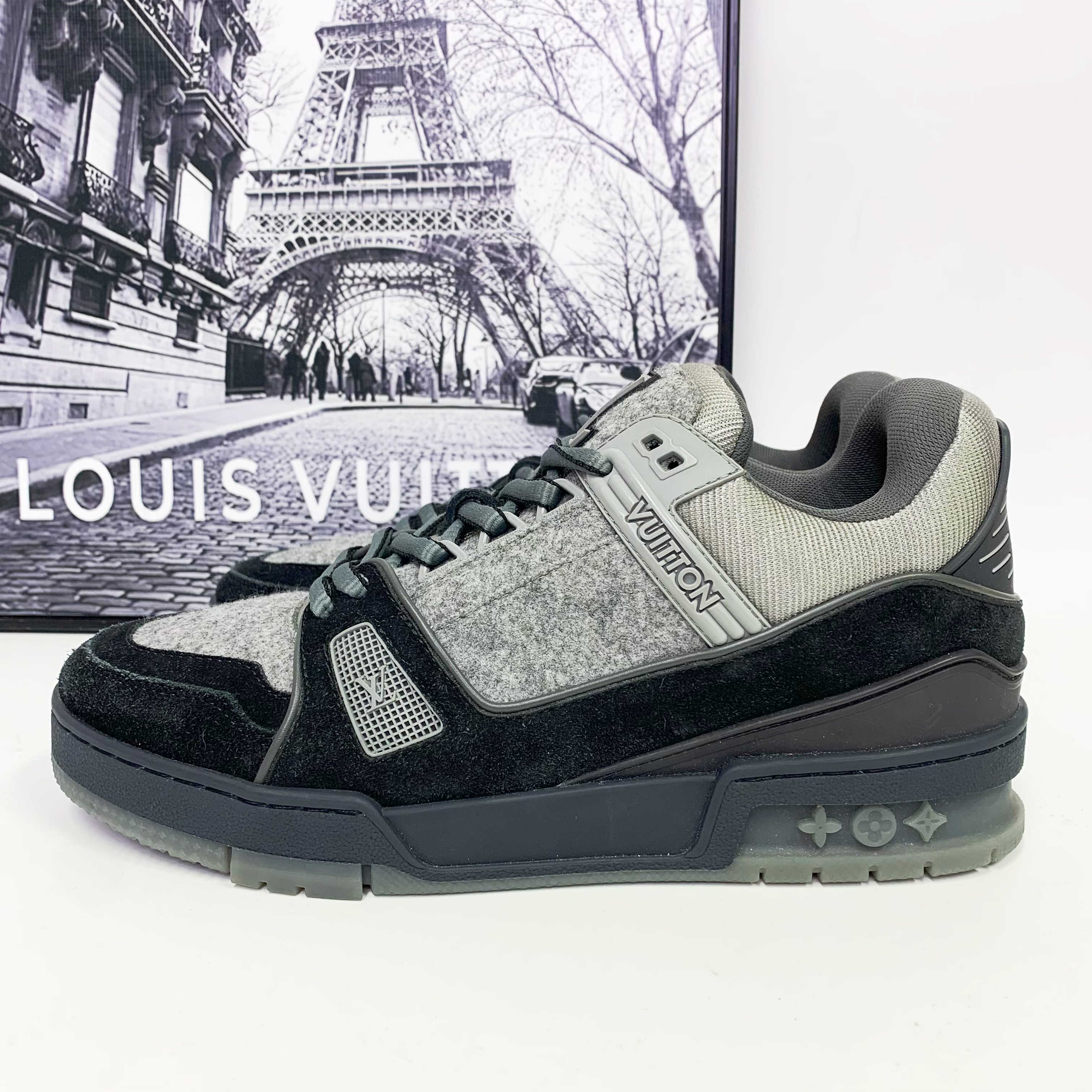 LV Trainer灰色毛呢面板鞋