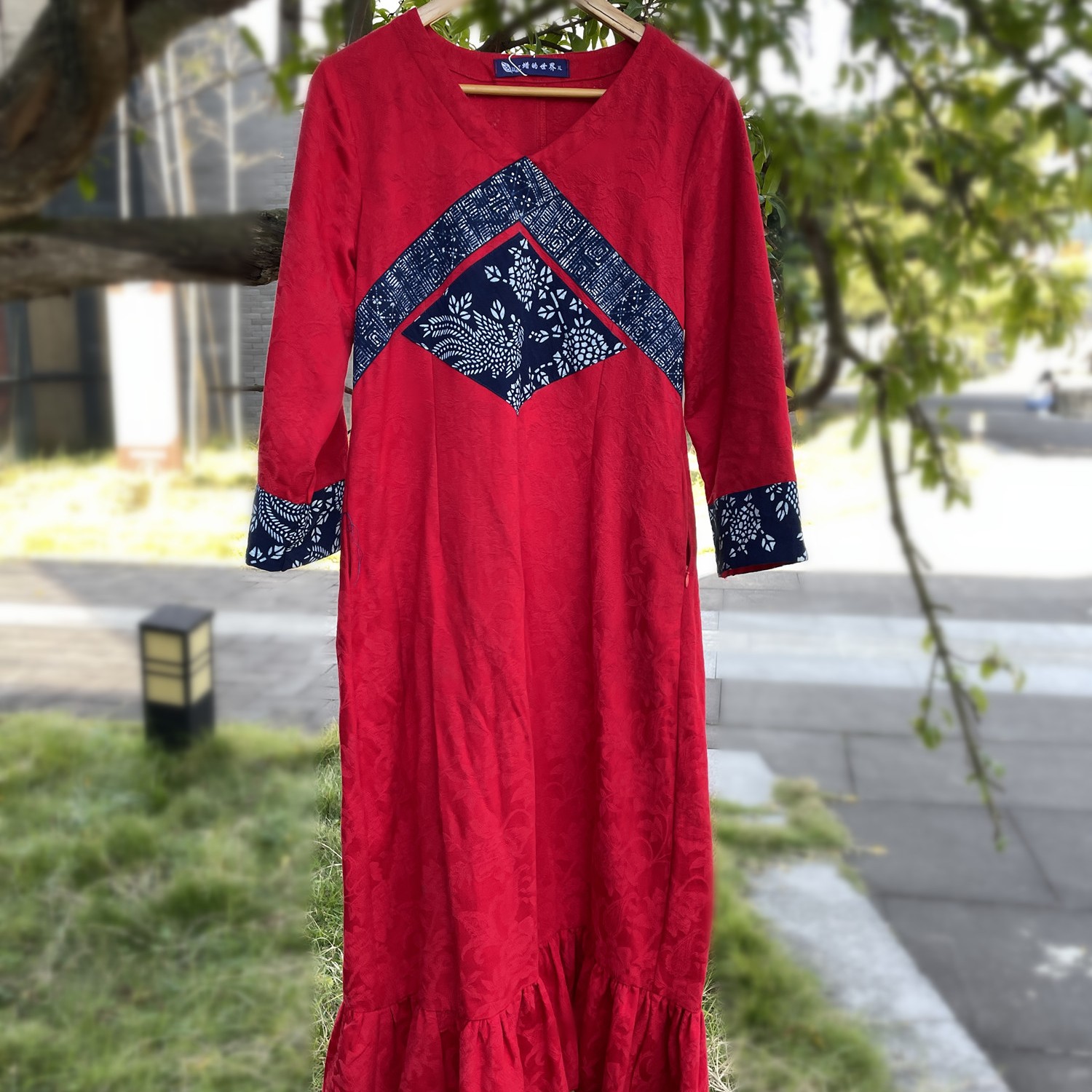 蜡的世界秋季新款日常提花红色民族风长袖时尚中式鱼尾裙复古女士