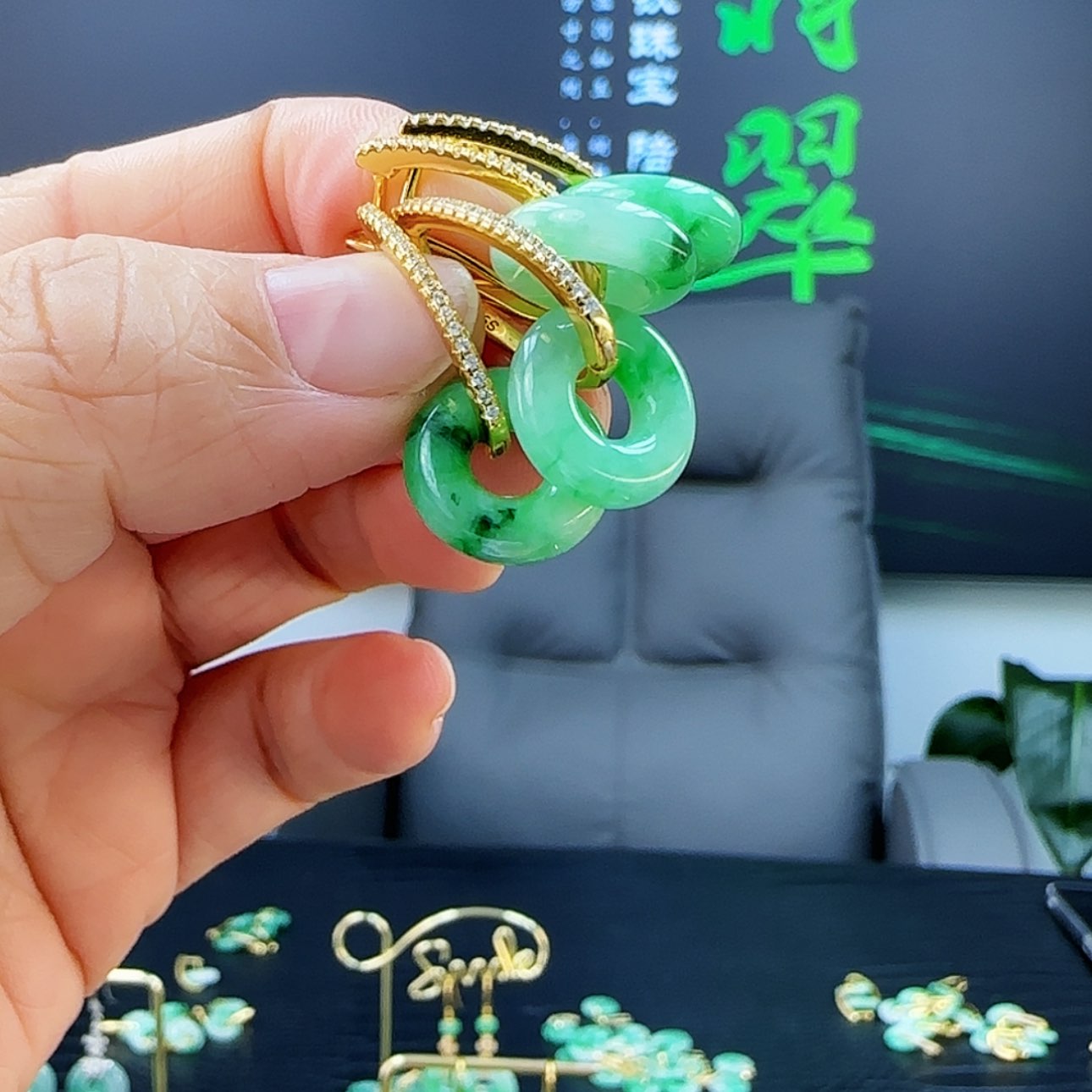 【闪购商品】翡翠耳饰银S925镶嵌多样性发货 发其一