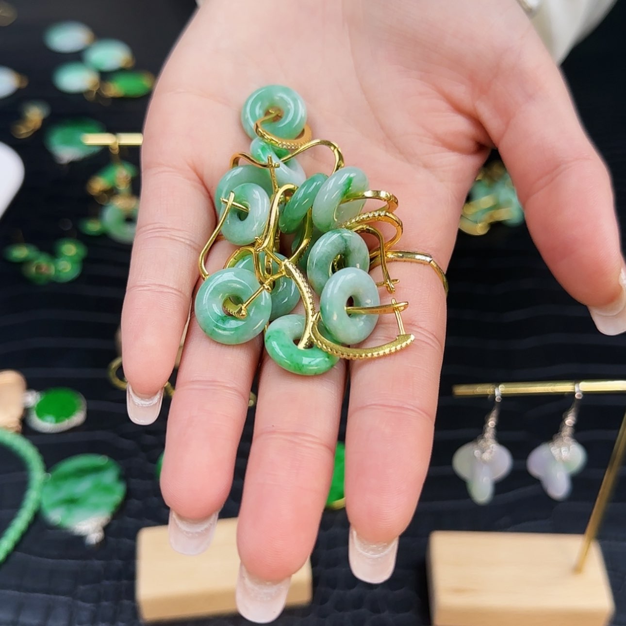 【闪购商品】翡翠耳饰银S925镶嵌多样性发货 发其一