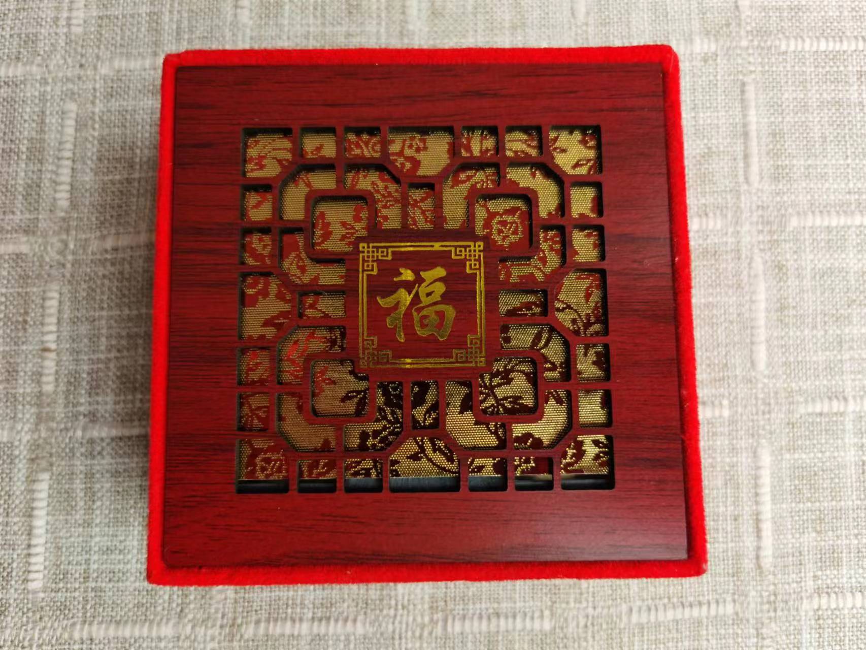 【信任无价，百万补贴】高端定制收藏礼品摆件A002
