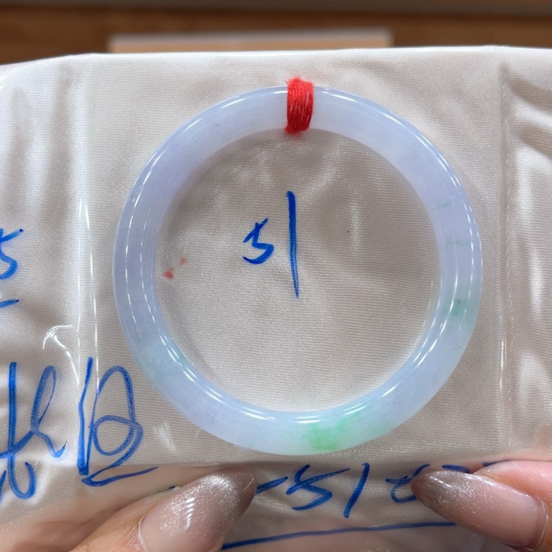 【闪购商品】翡翠手镯未镶嵌洪*