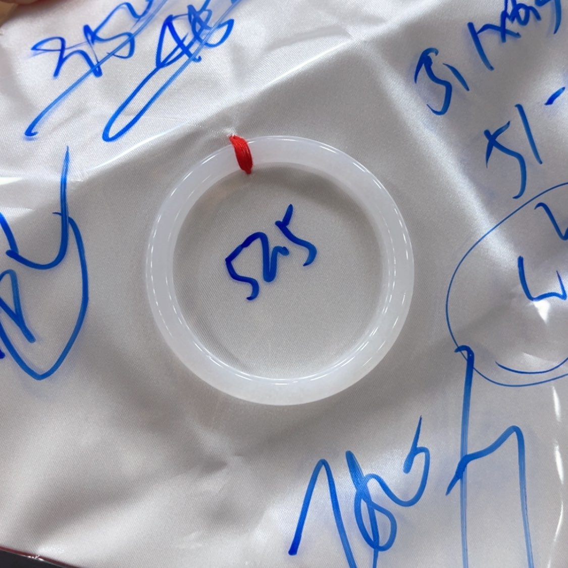【闪购商品】翡翠手镯未镶嵌起**鱼