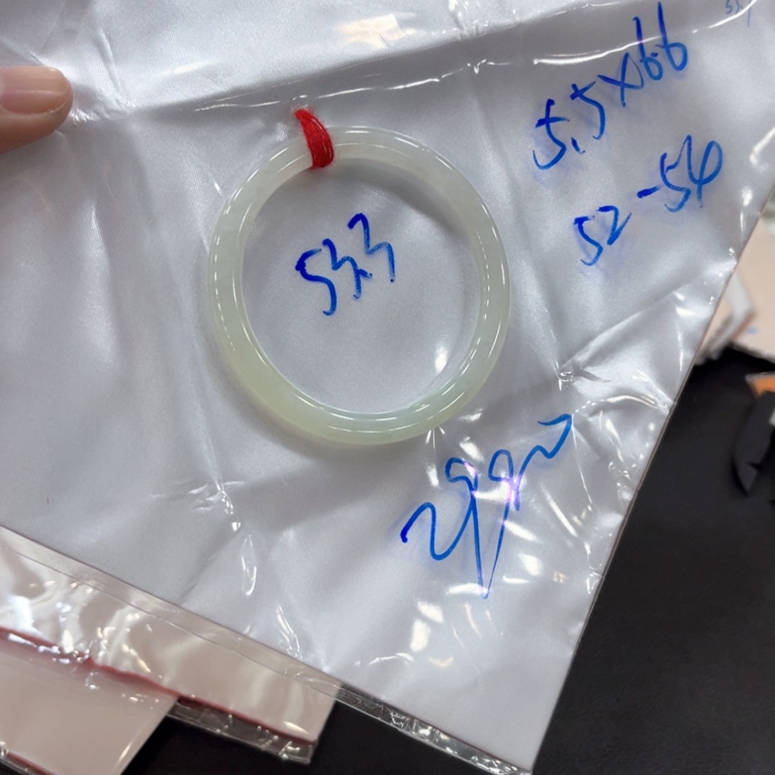 【闪购商品】翡翠手镯未镶嵌