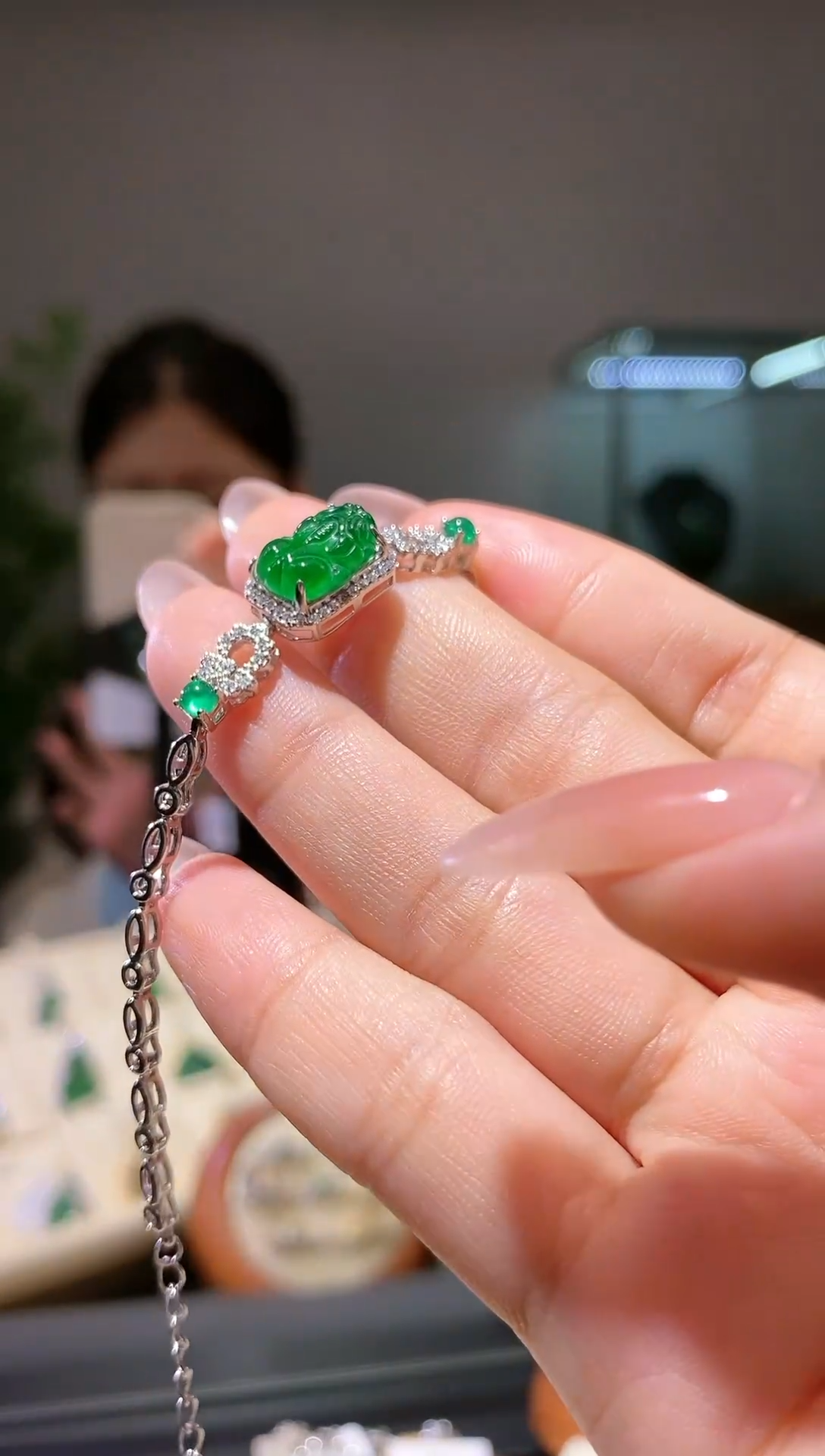 【闪购商品】翡翠颈饰银S925镶嵌貔貅手链20260