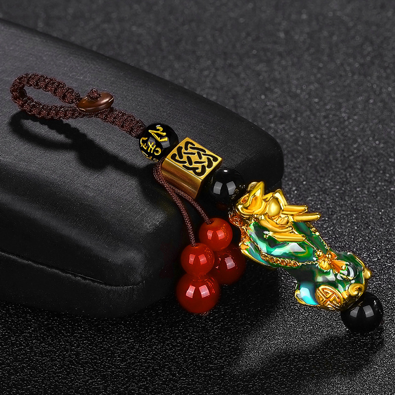 仿黄金越南沙金感温变色貔貅钥匙扣挂件创意工艺品男款汽车钥匙扣