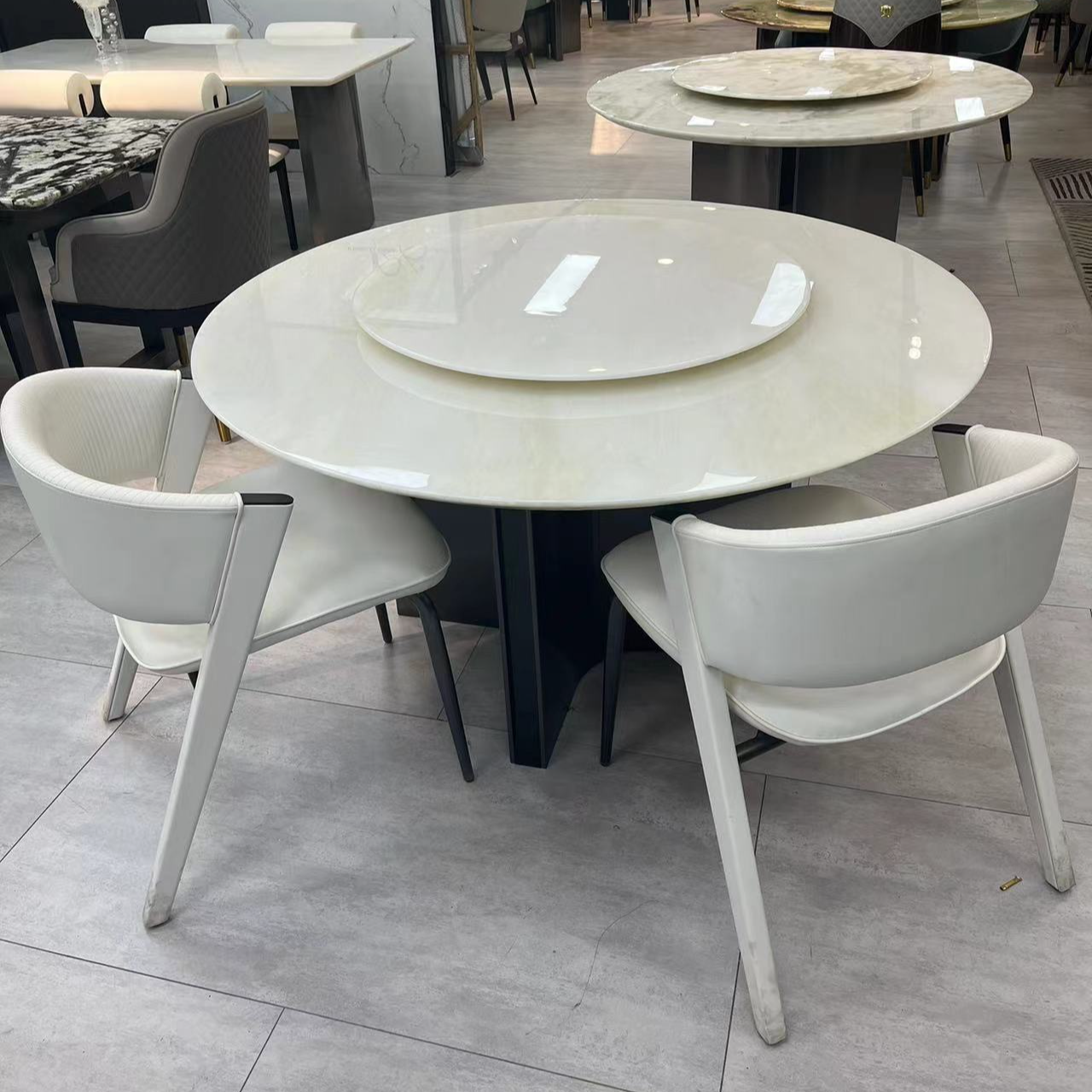 绿谷清幽大理石圆桌轻奢简约大小户型吃饭桌子家用别墅奢石餐桌椅