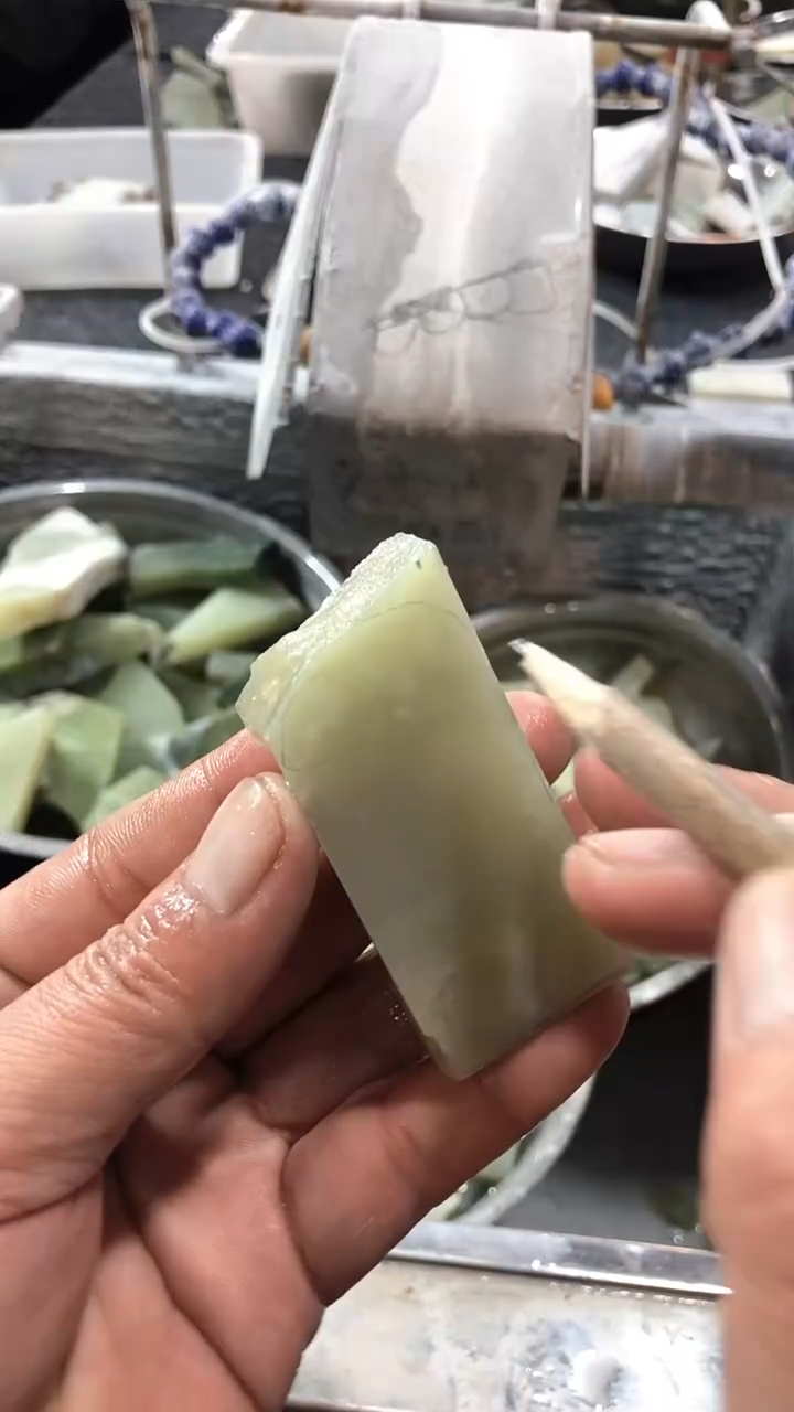 【闪购商品】和田玉（糖玉）挂件未镶嵌和田玉原石