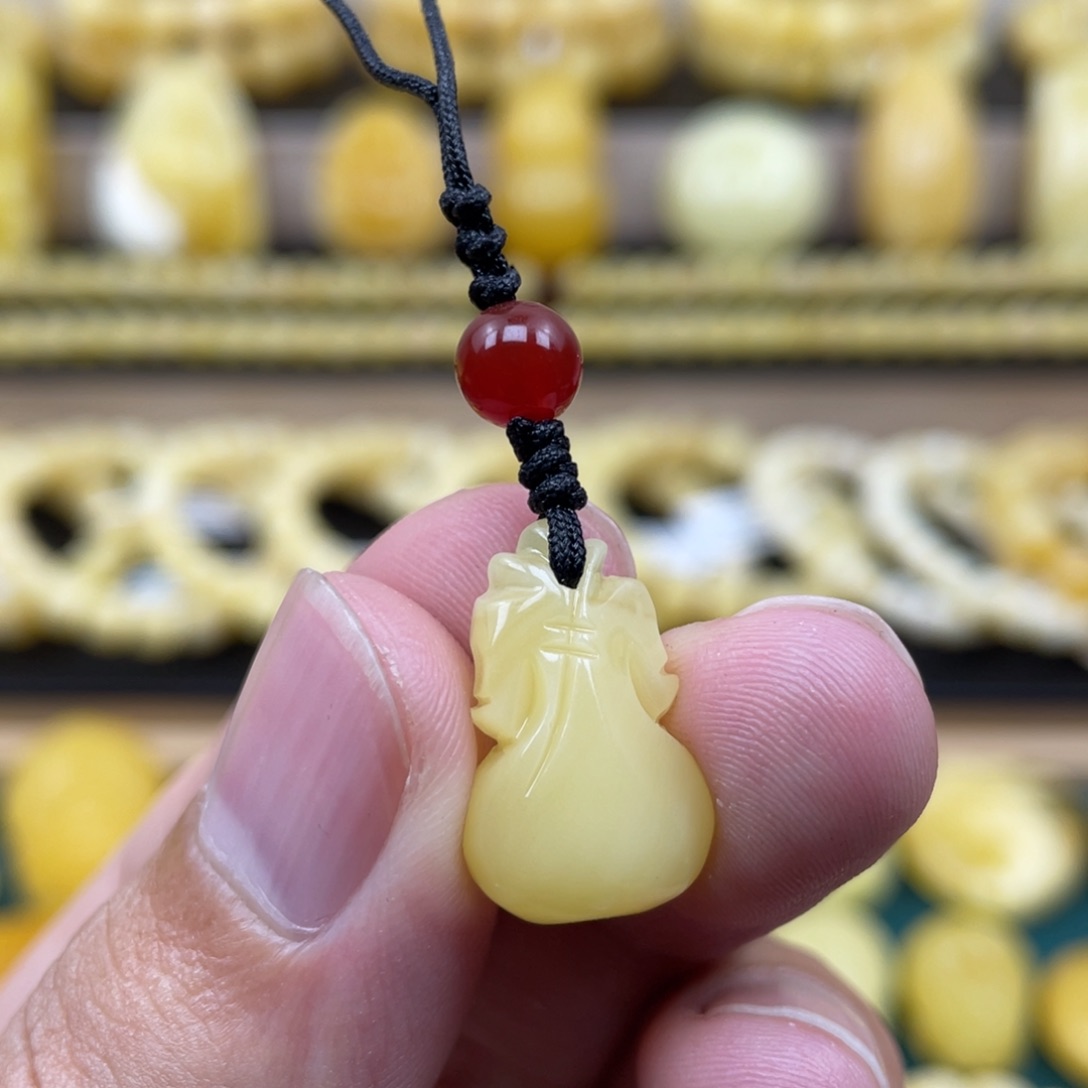 琥珀裸石未镶嵌琥珀蜜蜡