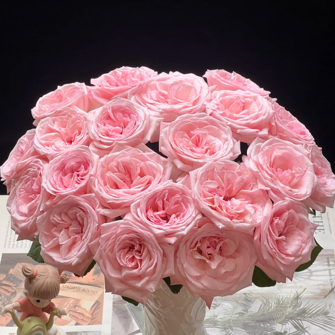粉色荔枝玫瑰18支（家庭瓶插花）