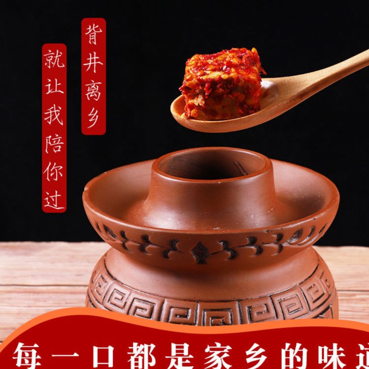  土坛发酵湖南特产鲜香细腻香辣豆腐乳拌饭下面开胃香辣霉豆腐