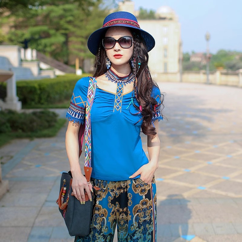 两人故事复古民族风女装短袖t恤上衣修身显瘦2024夏季新款TX0696