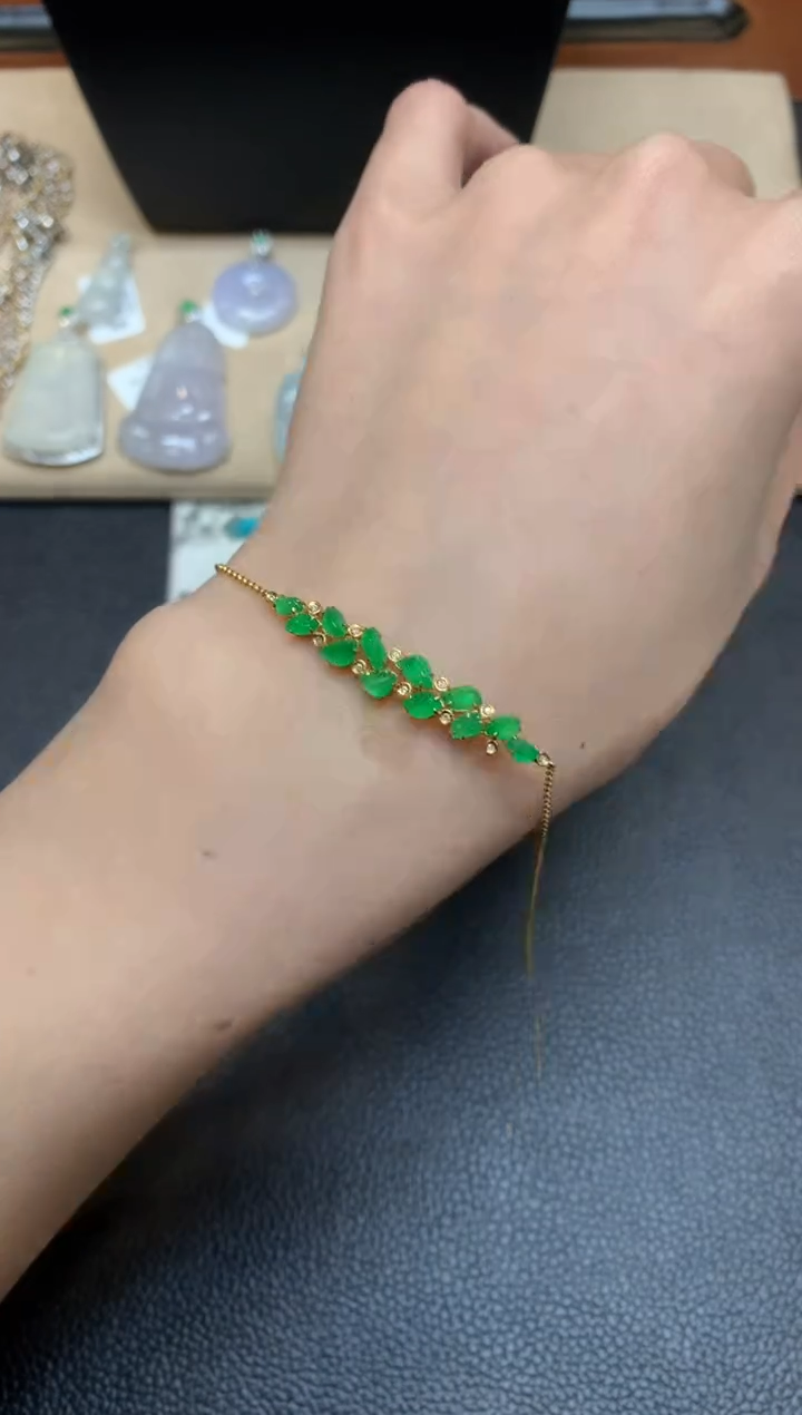 【闪购商品】翡翠手链18K金镶嵌蛋面【无服务费】