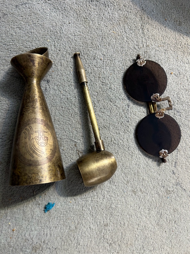 小壶，烟袋，眼睛摆件摆件包邮到