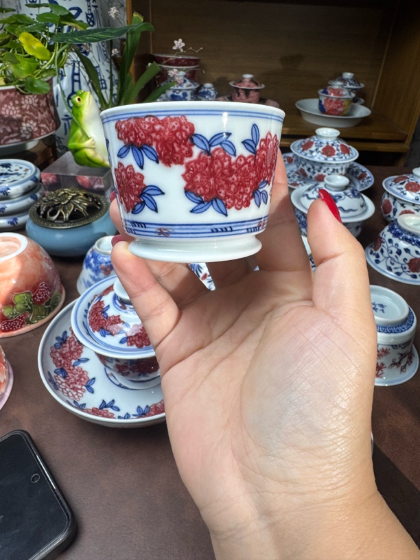 景德镇手工手绘青花釉里红繁花直筒杯（超七天售后不退换）