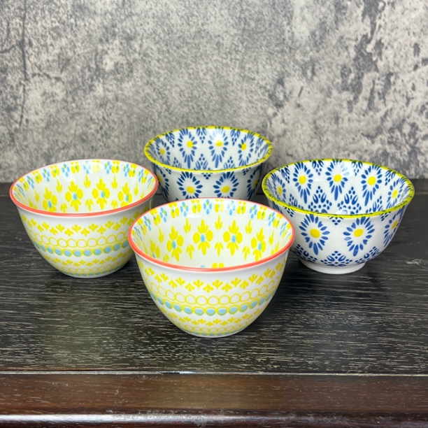 日本进口正品Century世纪陶瓷彩绘花样茶杯四客(口径8高5cm)