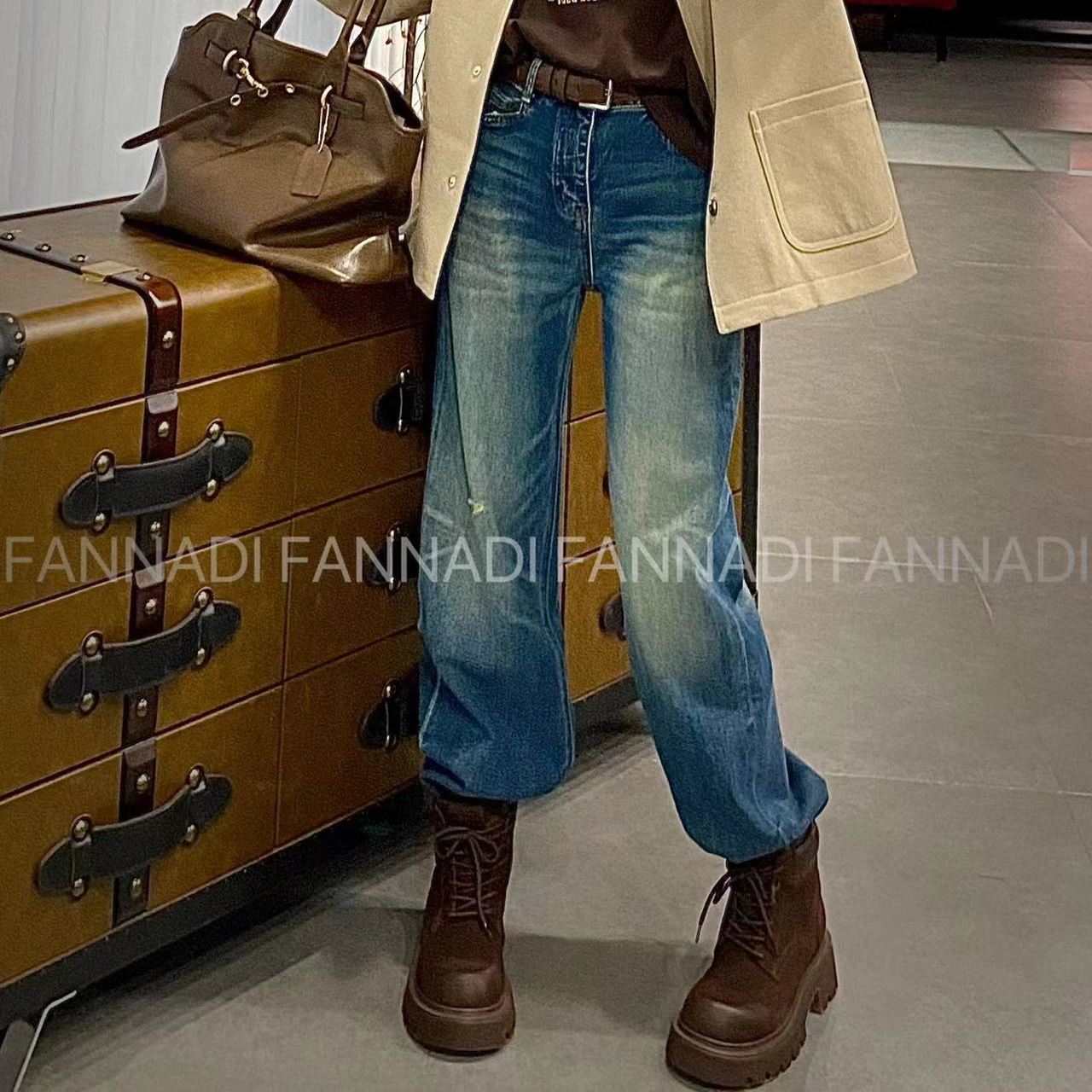 GN【牛仔裤】时尚设计感复古渐变水洗百搭休闲直筒裤 841 89282