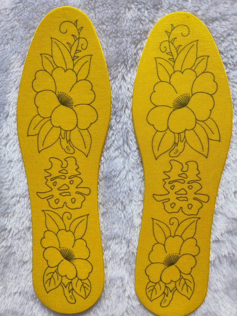 手工绣花鞋垫材料包，排五退运费送四件套，拍十送一送四件套