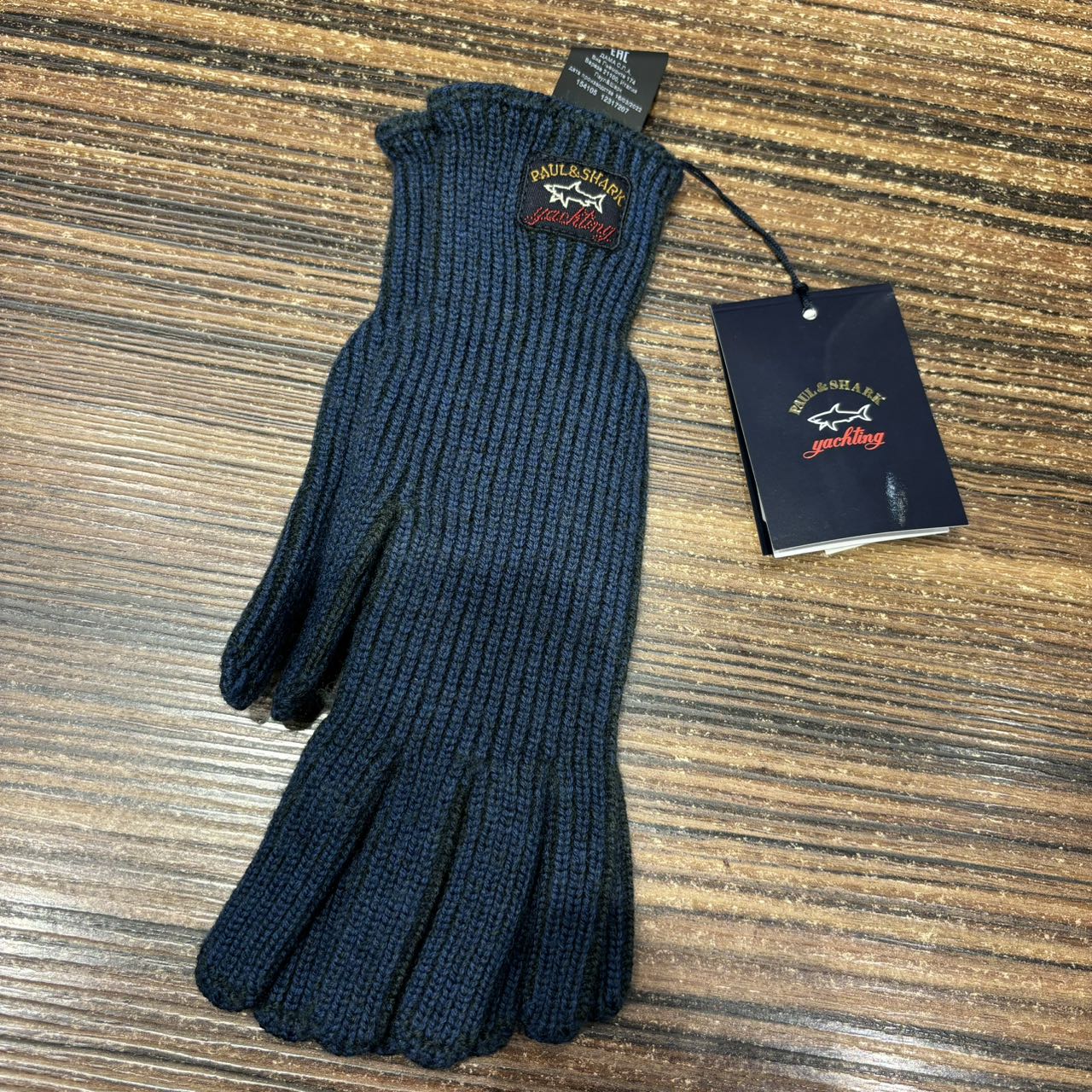 保鲨 不退换 超细美利诺羊毛手套 下单联系客服