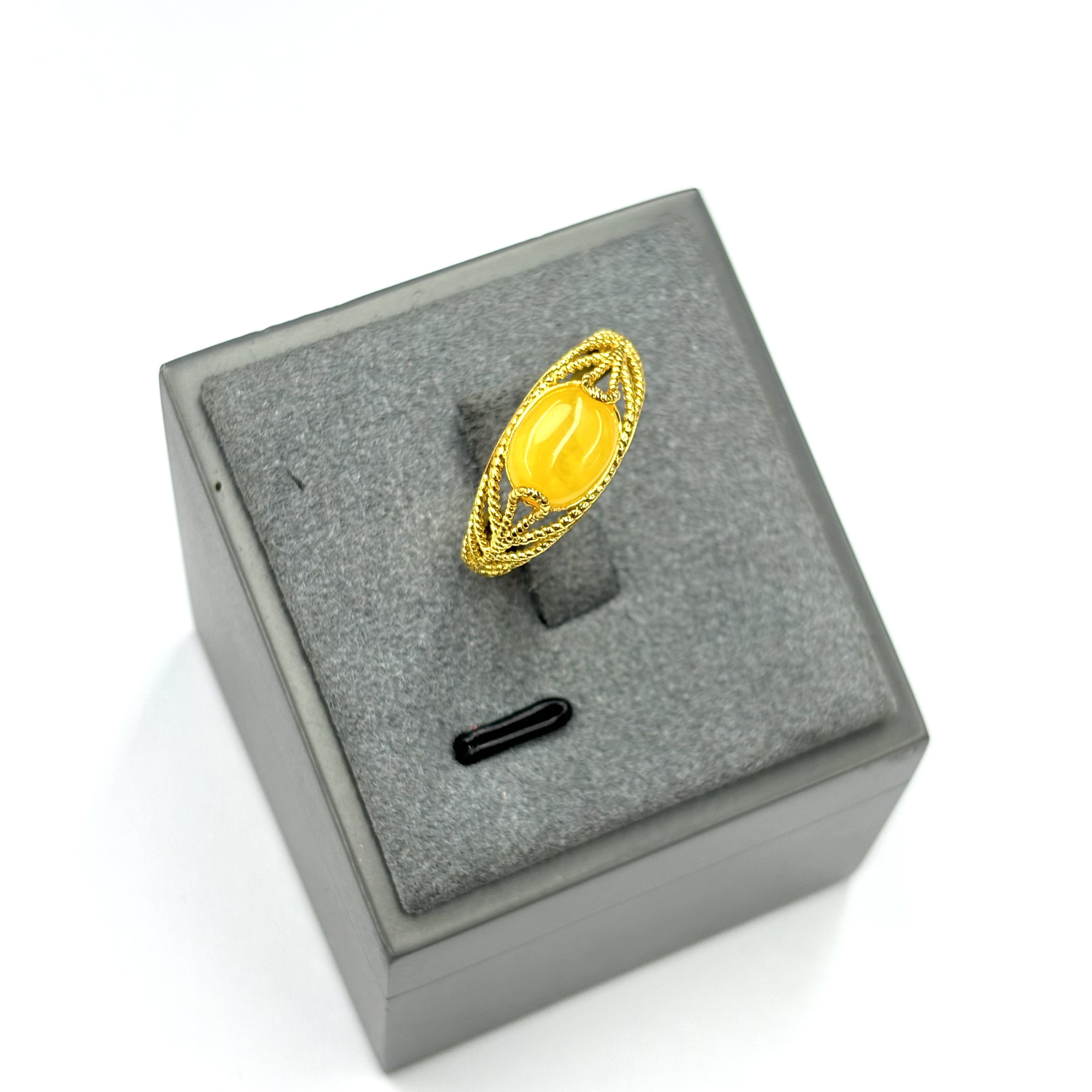 【符老板】a129-蜜蜡镂空戒指-合金