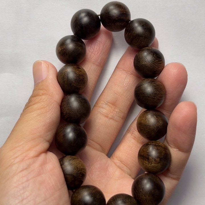 沉香手串王*白棋留疤