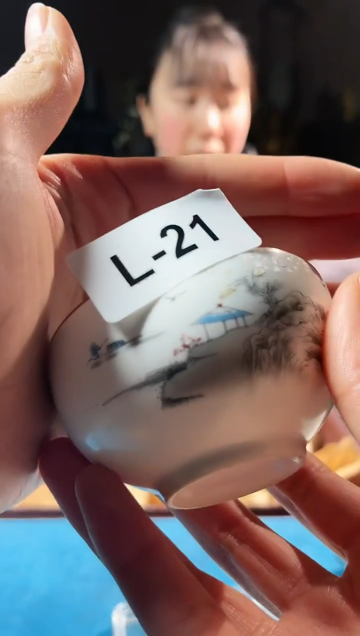 【闪购商品】瓷盖碗L21