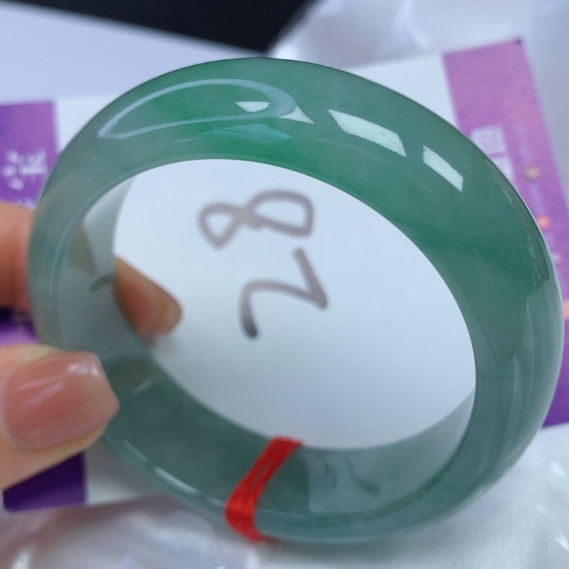 【闪购商品】翡翠手镯未镶嵌54贵妃