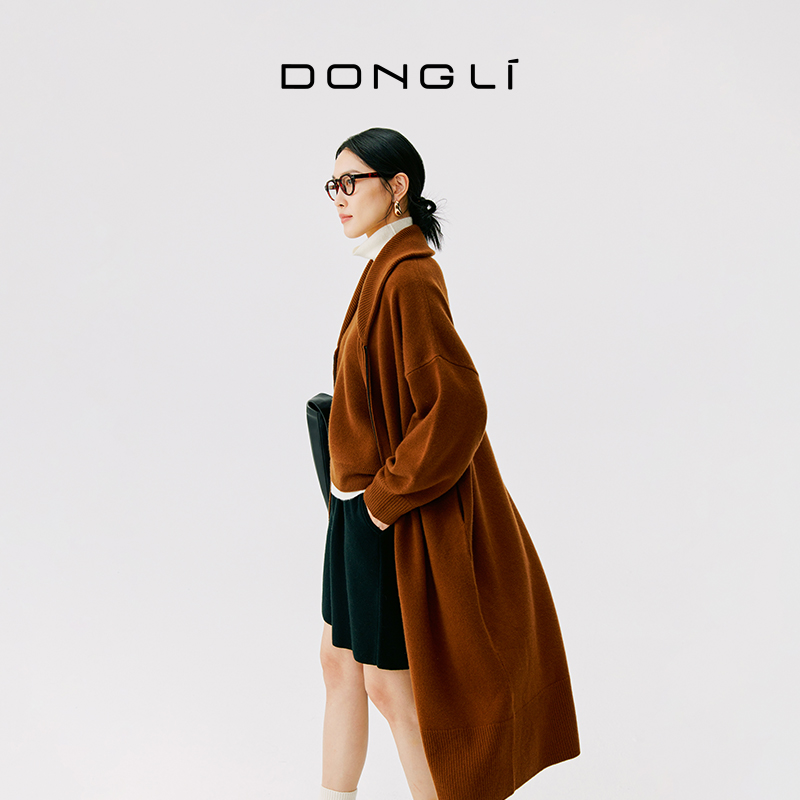 东黎小山羊绒流光风女士针织灯笼袖中长款青果领开衫羊绒衫4661