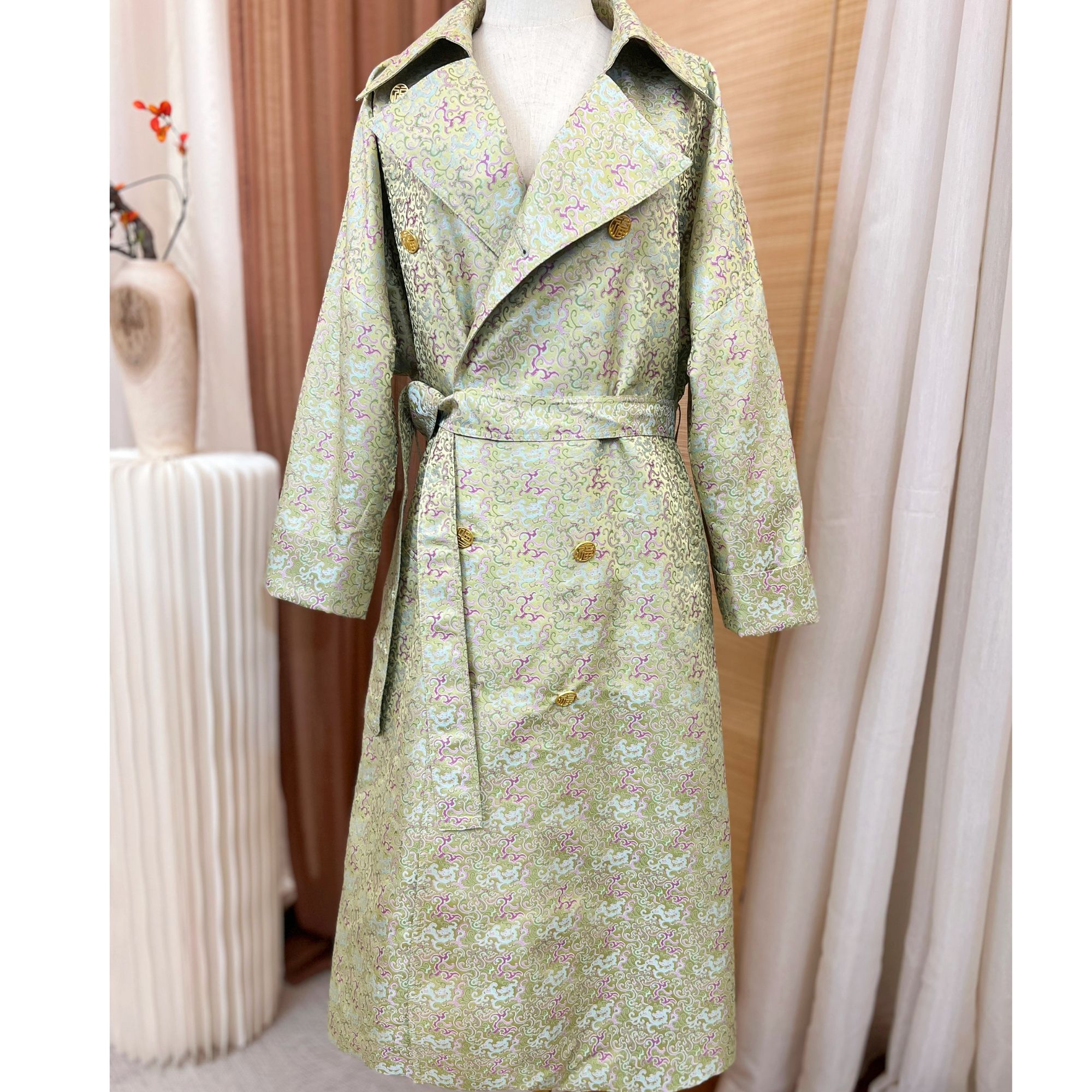 【以晴.高定】高端非遗宋锦上久楷蔓草夔龙锦女装长款风衣新中式