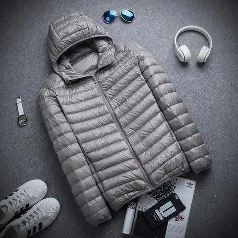 新款羽绒服清仓轻薄羽绒服男士冬季休闲立领连帽短款简约保暖修身