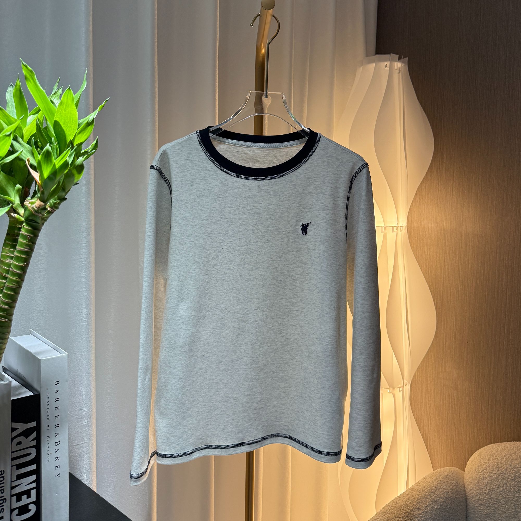 Chow&Fay -正肩【明暗线】240柔棉撞色刺绣弹力长袖T恤