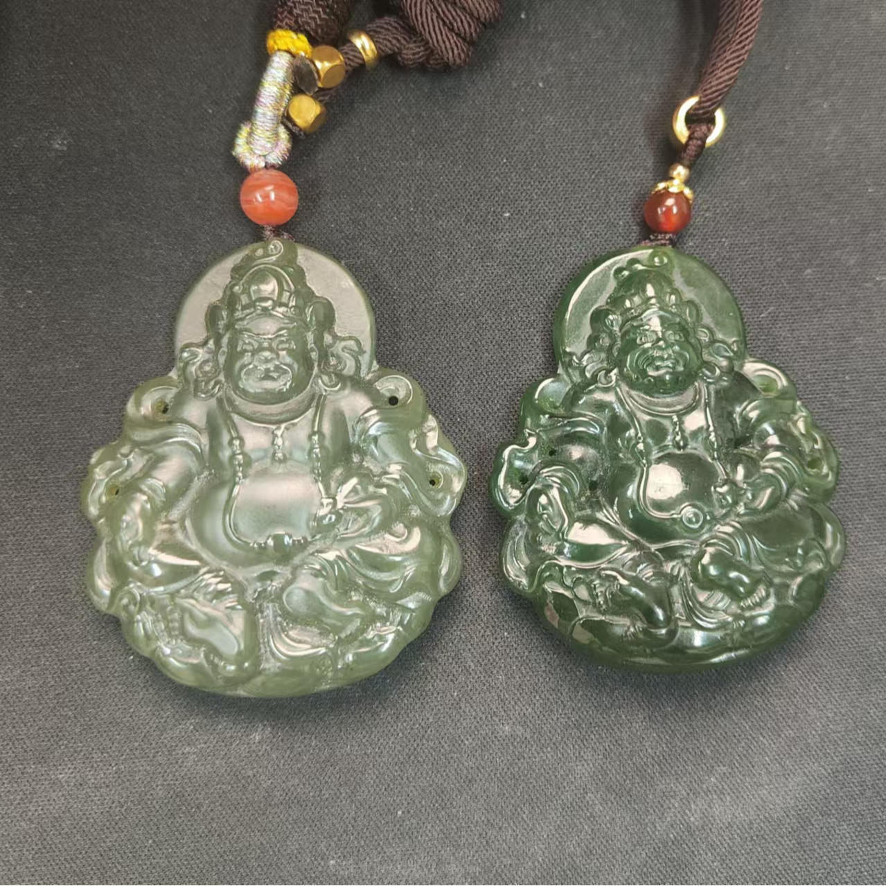 天然和田玉黄财神，多样性发其一