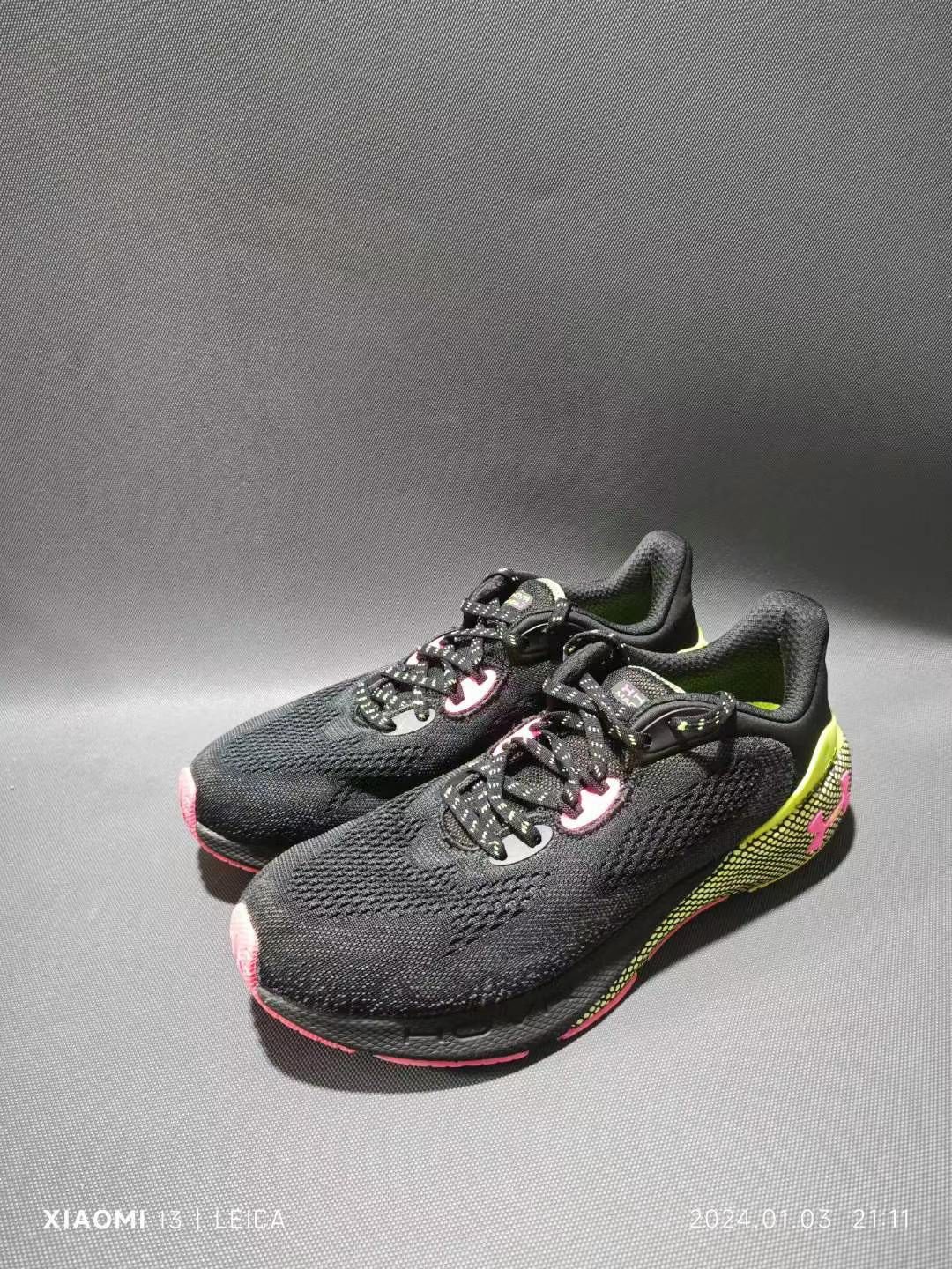 二手43码  安德玛/Under Armour Hovr Machina 3 跑鞋